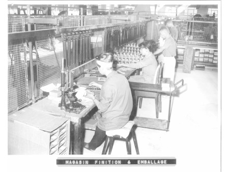 AMORTISSEUR ARRIERE JEEP RECORD "MADE IN FRANCE"