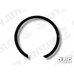 SNAP RING MAIN DRIVE GEAR BEARING T-84