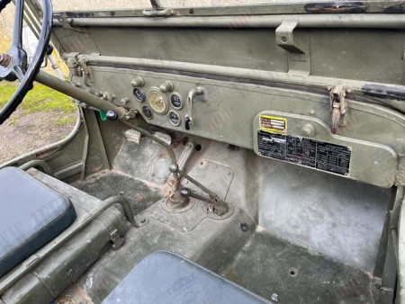 JEEP HOTCHKISS M201 12 VOLTS