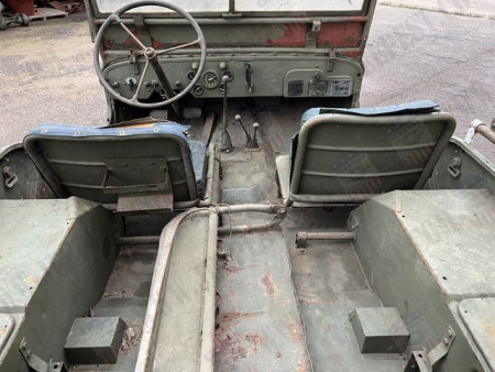 JEEP WILLYS MB 1944 A RESTAURER