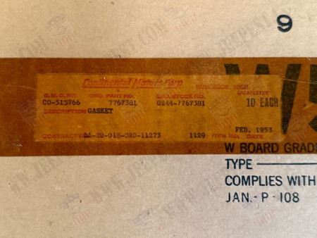 CAISSE PLEINE JOINTS M46 PATTON (180 PCS) NOS