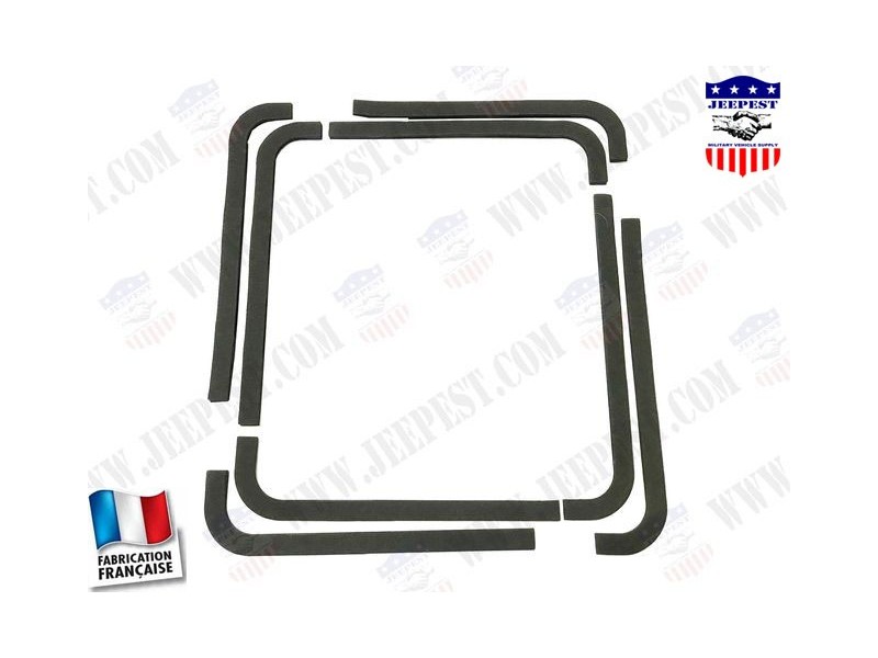 CAOUTCHOUCS COFFRE A OUTILS (JEU 2 COFFRES)JEEP EARLY